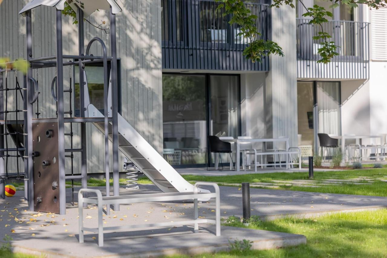 Lovesea Apartments Rewal Extérieur photo