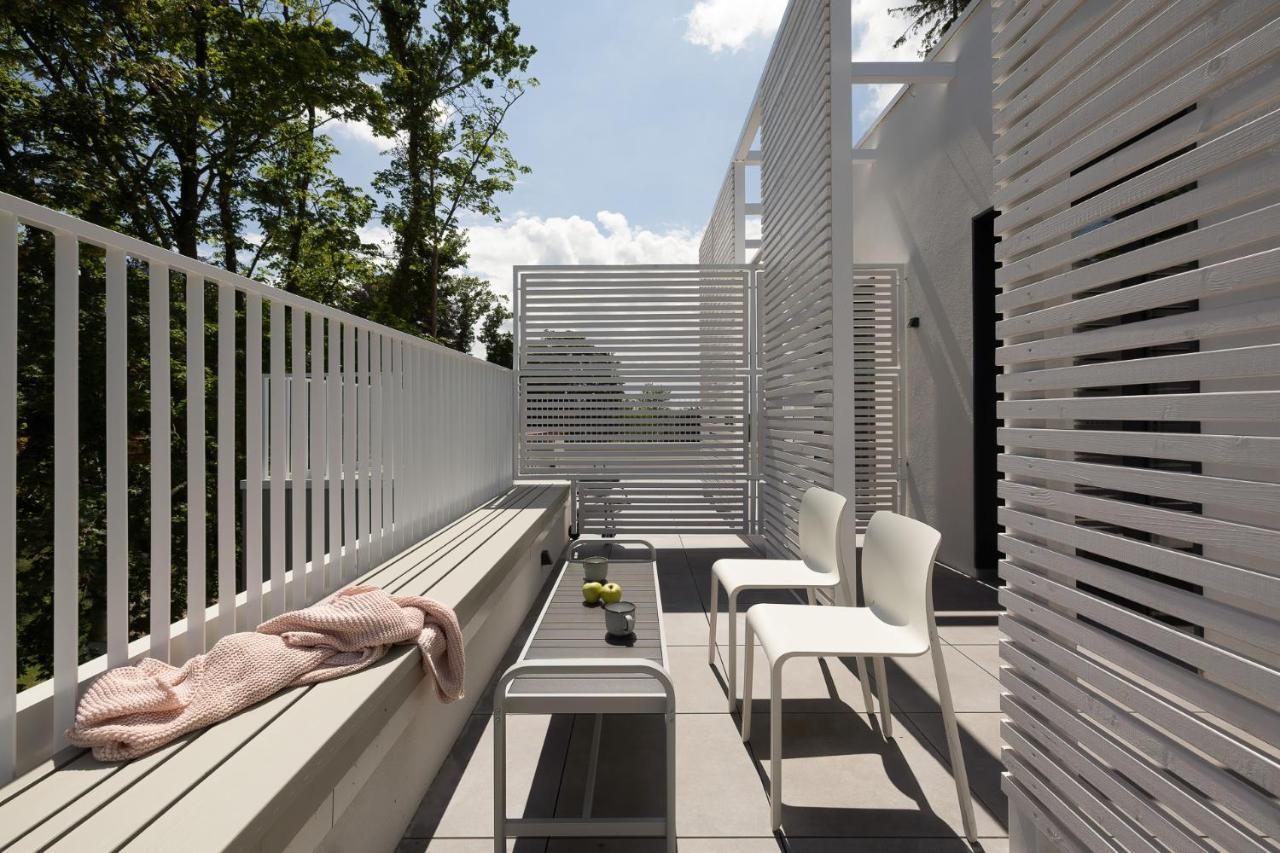 Lovesea Apartments Rewal Extérieur photo