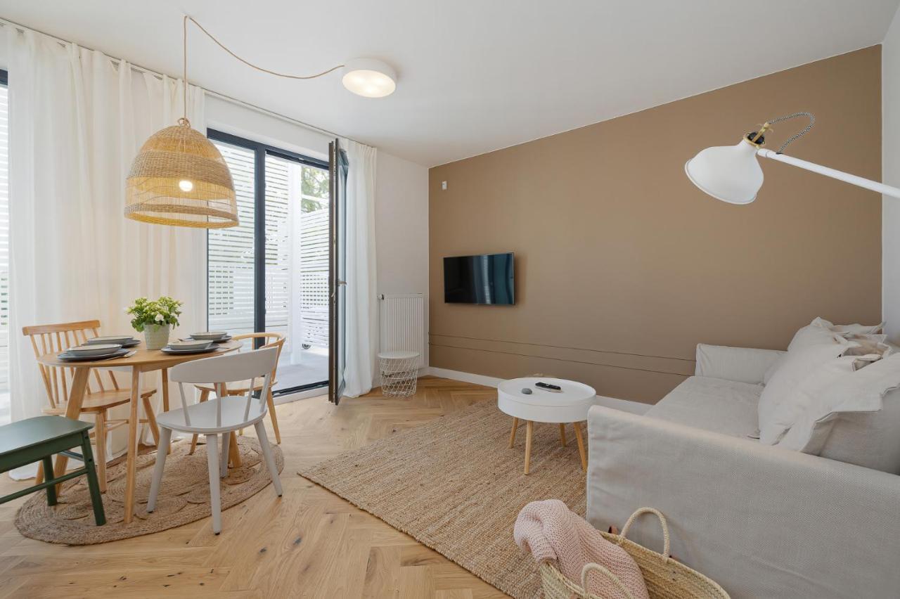Lovesea Apartments Rewal Extérieur photo